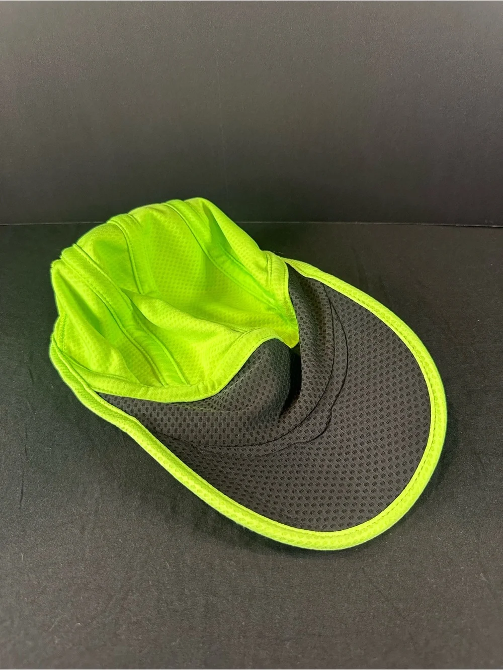Rare! Nike Daybreak Dri-fit Fly Running Hat with Reflective Swoosh